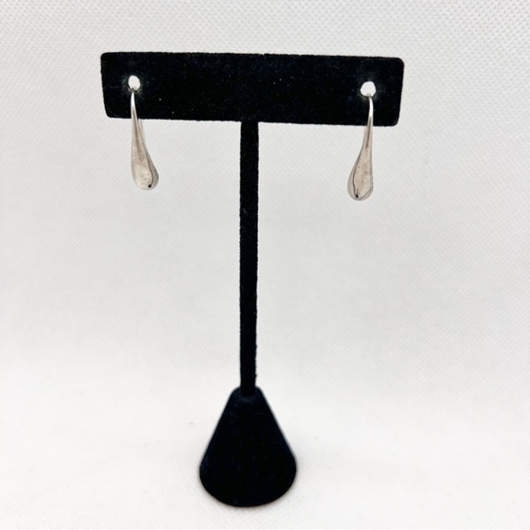 Silver tone minimalist industrial teardrop waterfall dangle drop earrings - Picture 5 of 6